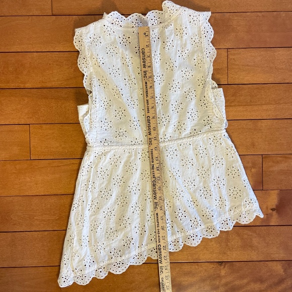 robbi & nikki eyelet lace top - Picture 12 of 13